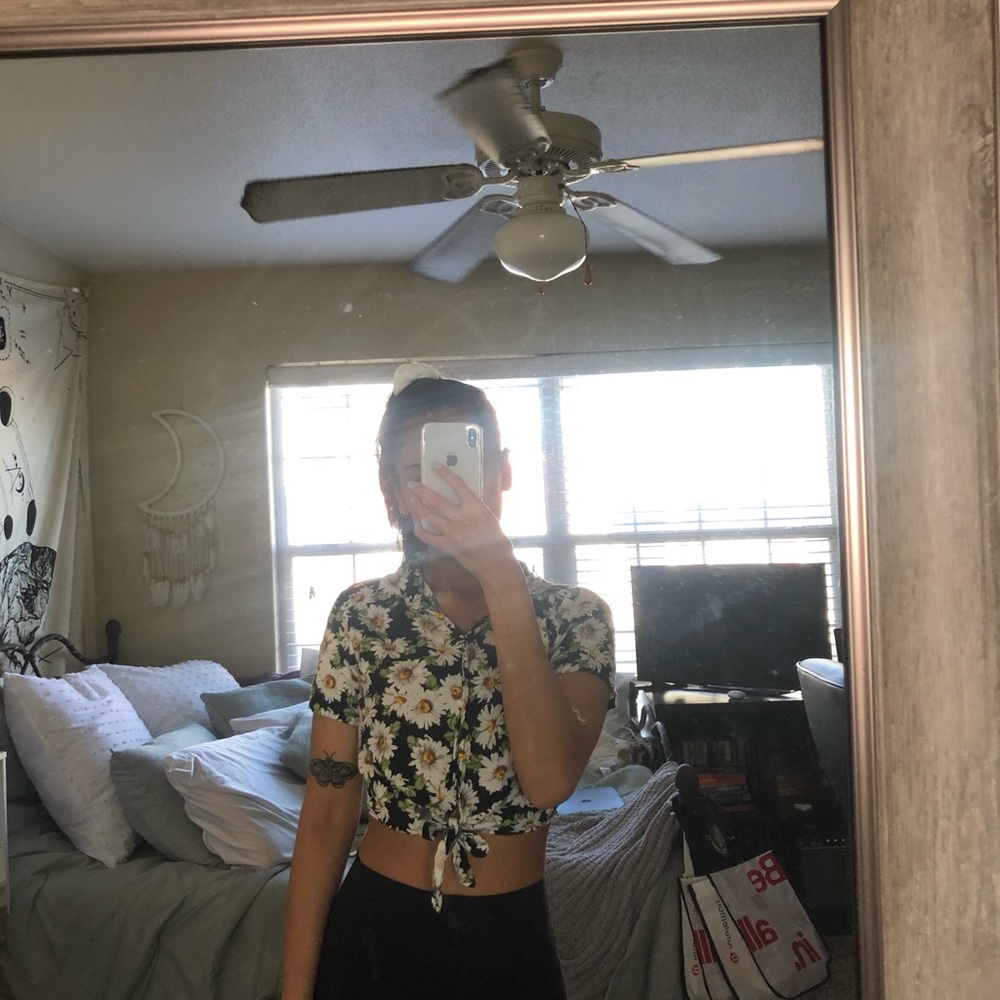 american apparel cropped hawaiian shirt